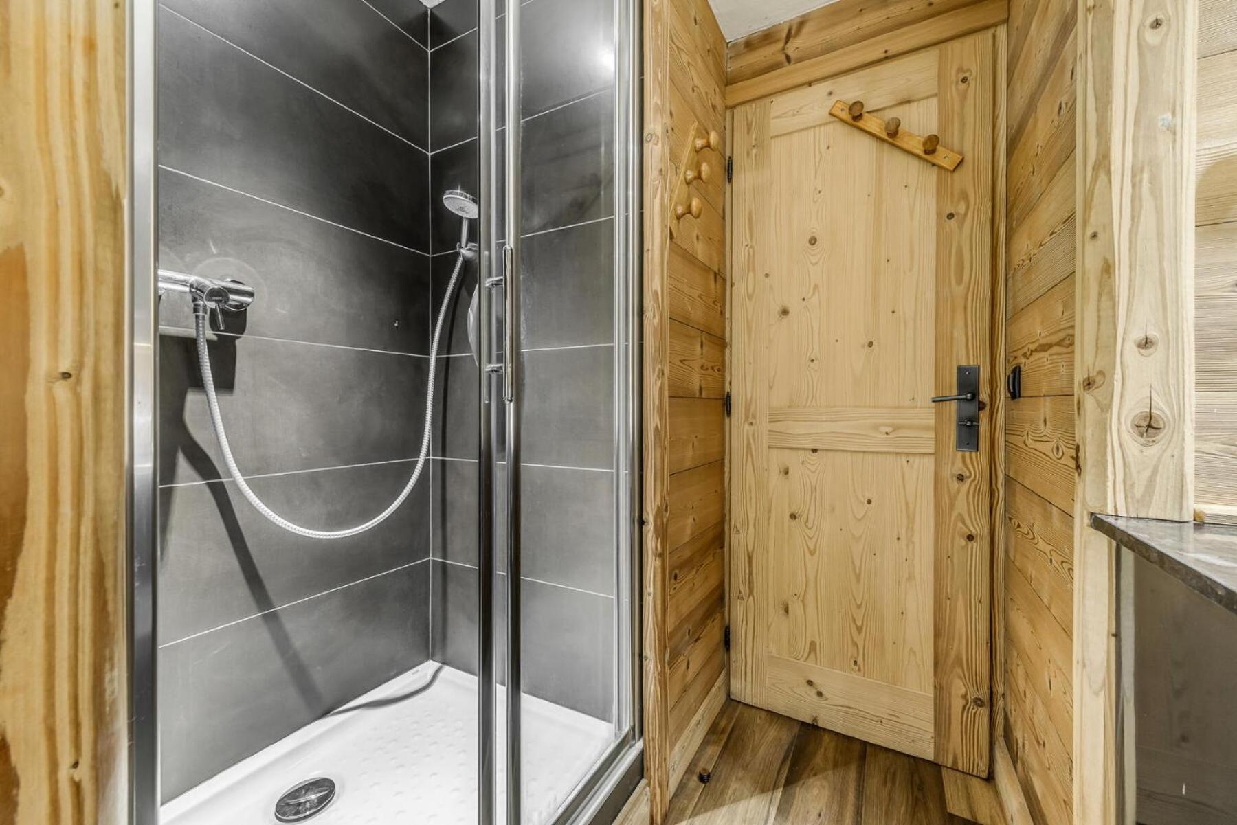 Residence Hauts Lieux - 4 Pieces 8 Personnes Premium, Appartement Renove Mae-3411 티뉴 외부 사진